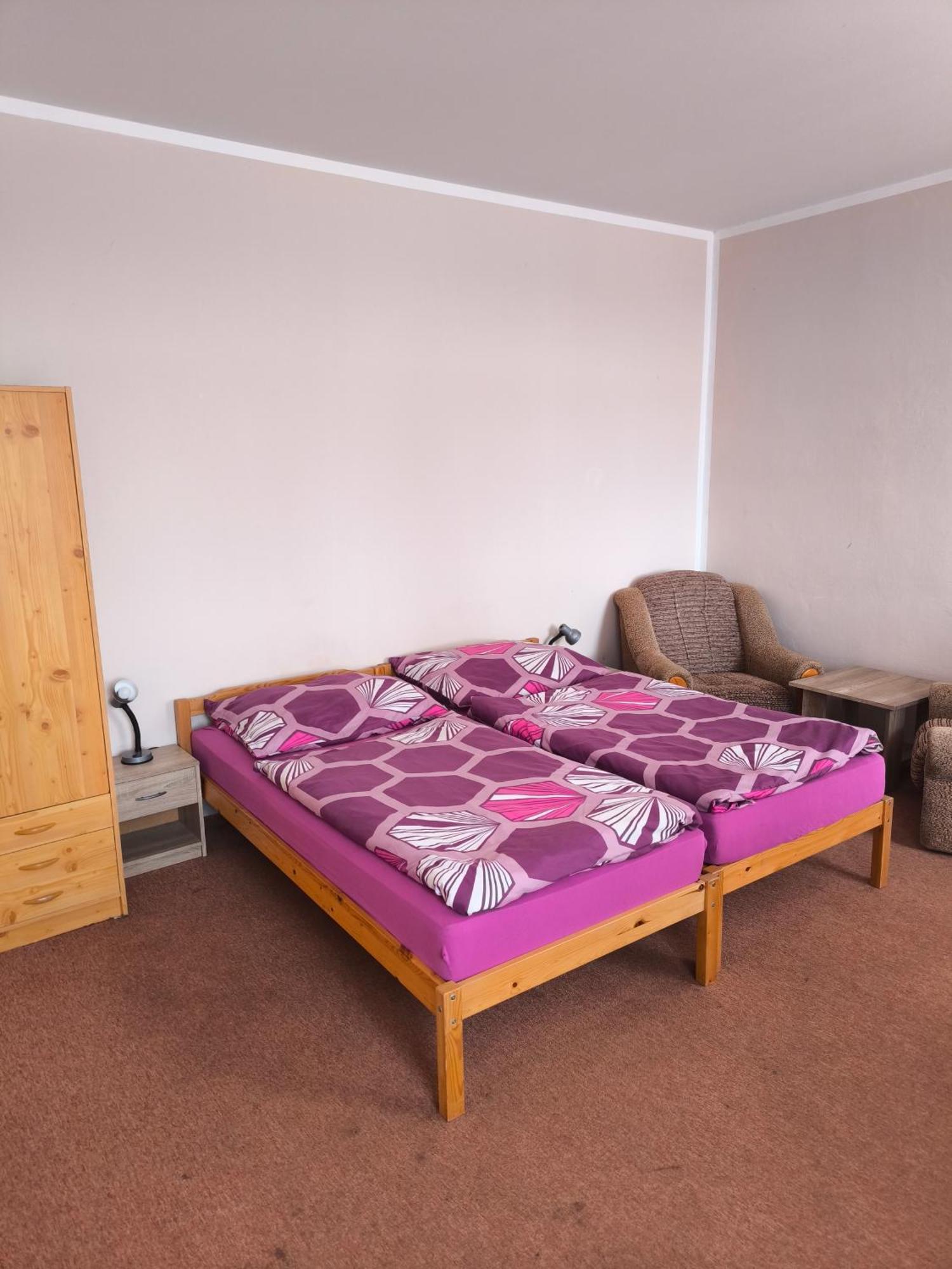 Penzion U Zeleneho Stromu Telnice Quarto foto