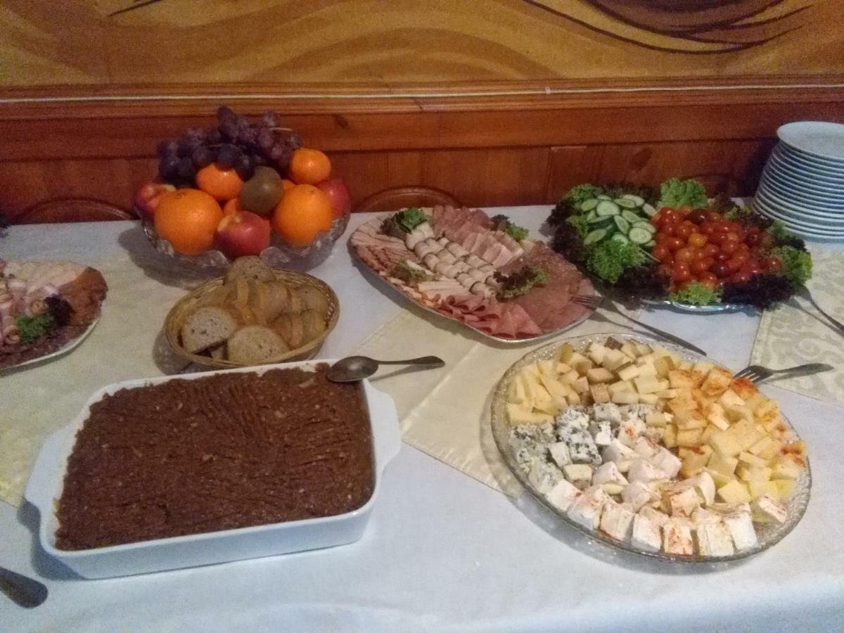 Penzion U Zeleneho Stromu Telnice Exterior foto